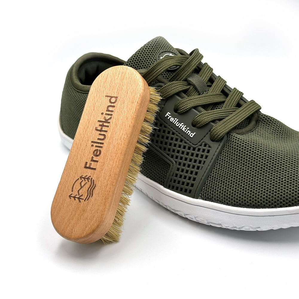 Spazzola per scarpe - legno naturale con setole naturali 